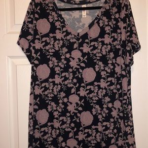 LuLaRoe christy tee